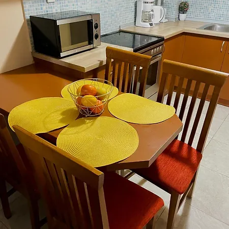 Apartman Athina Néa Péramos